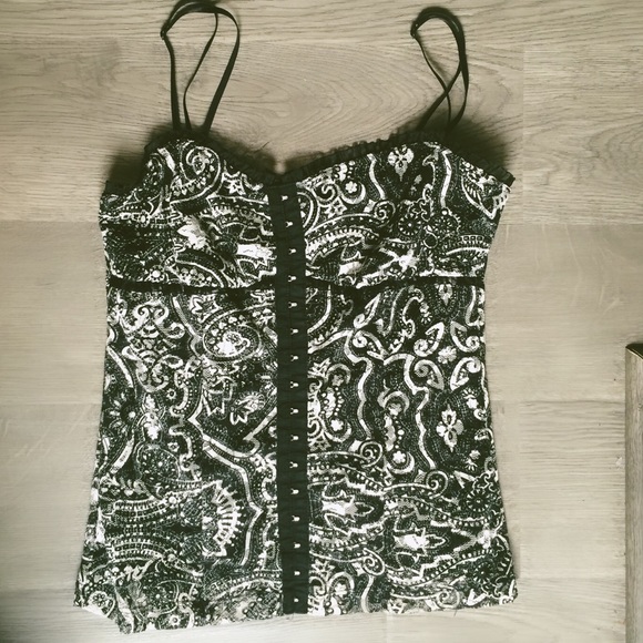 Corset style top - Picture 2 of 8